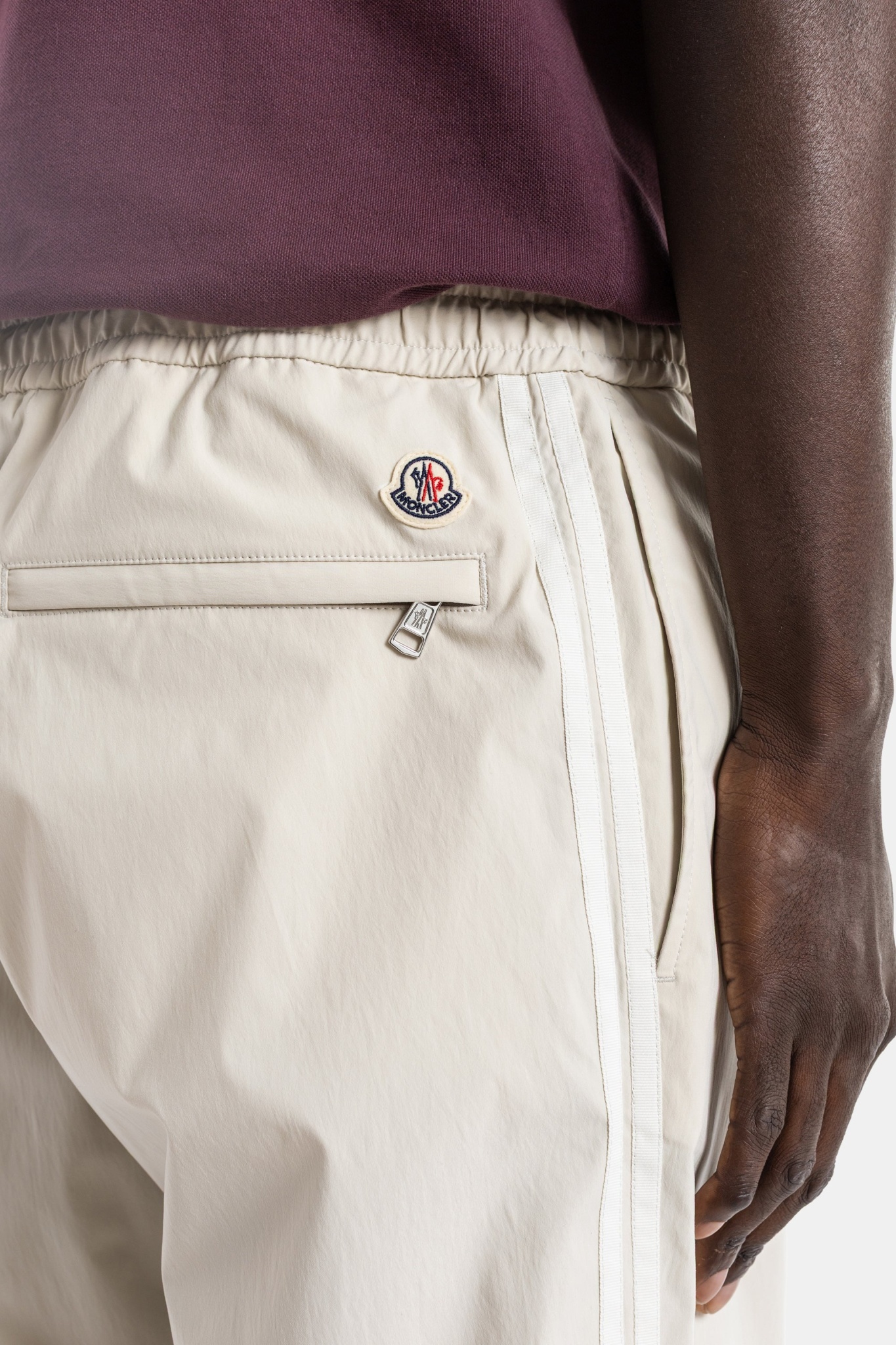 [Moncler] Trousers SS26 L1091 2A00022 - 599DW