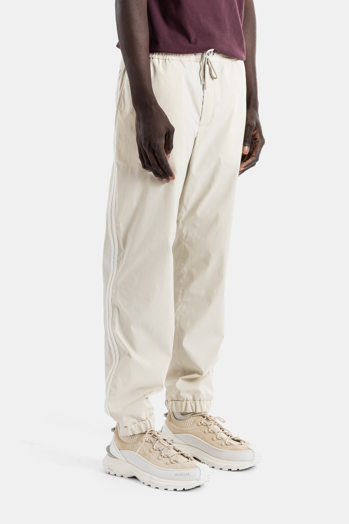 [Moncler] Trousers SS26 L1091 2A00022 - 599DW