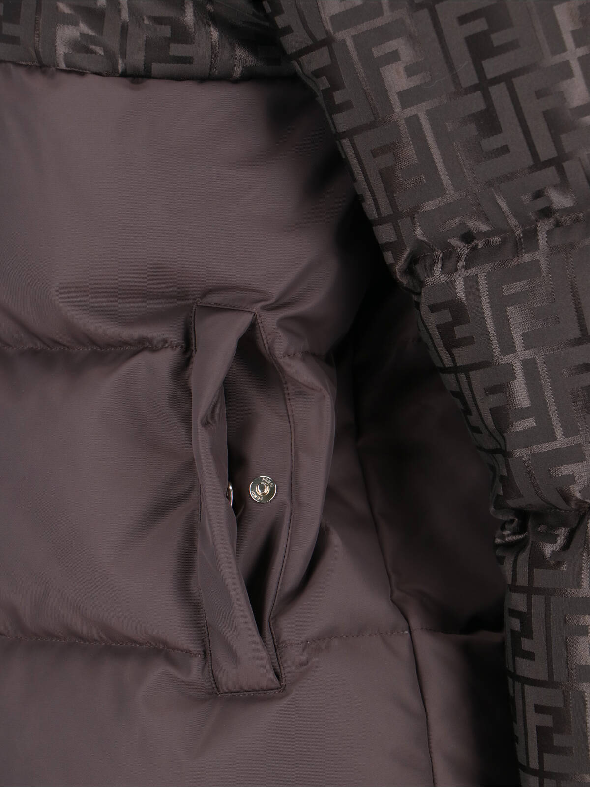 [Fendi] Down jacket FW25 FAN226 AT91F1T6H