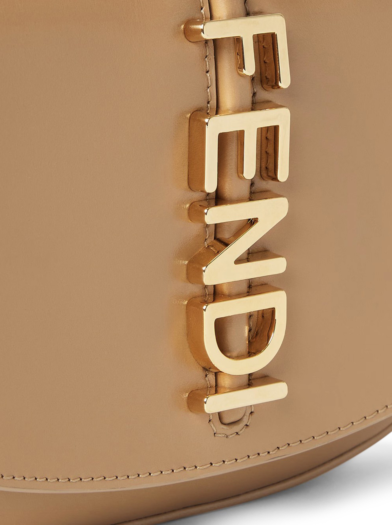 [Fendi] Wallet FW26 8M0529ANSSF19P8 CAPPUCCINO OS