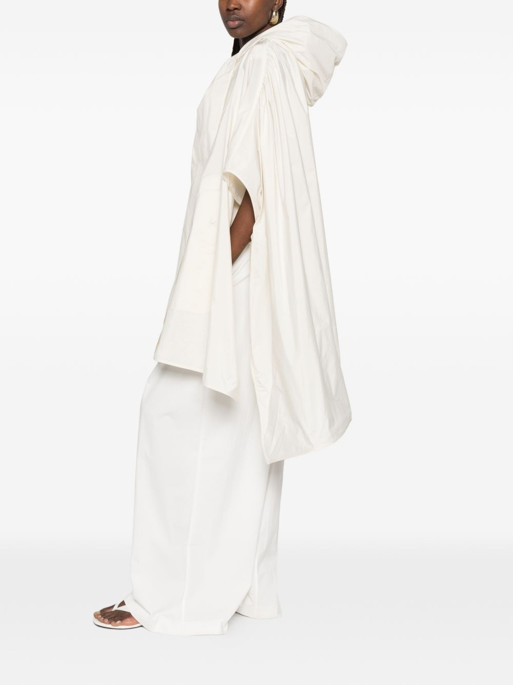 [Moncler] Cape SS26 3G00014598AK031