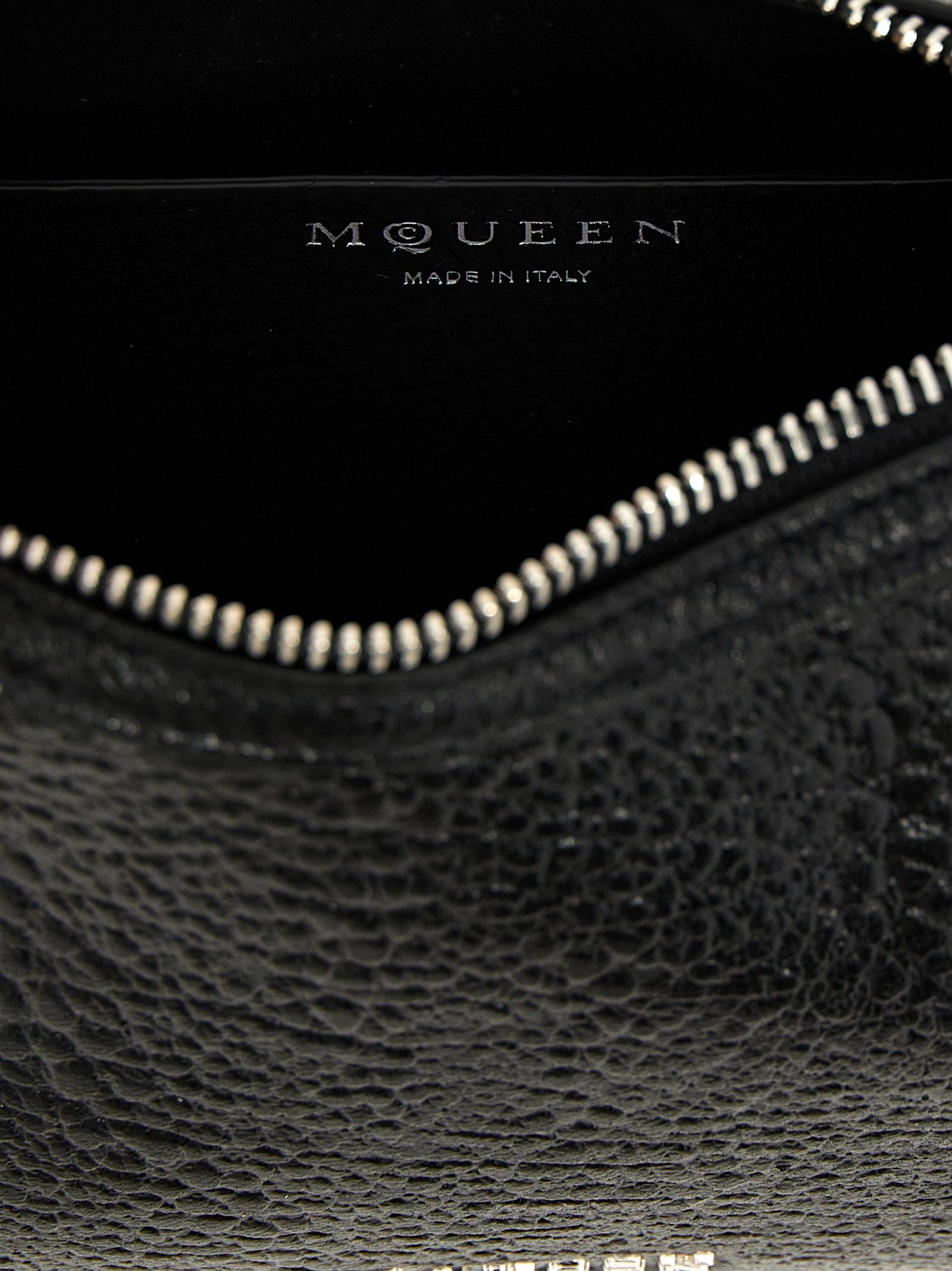 [McQueen] Minibag SS25 8135531VDGB1000
