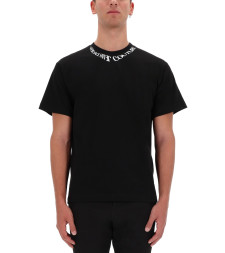[VERSACE JEANS COUTURE] T-shirts Short Sleeve FW26 79GAHP03_CJ01P899