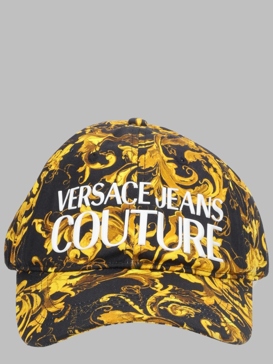 [VERSACE JEANS COUTURE] Hat FW26 79GAZK10_ZG386G89