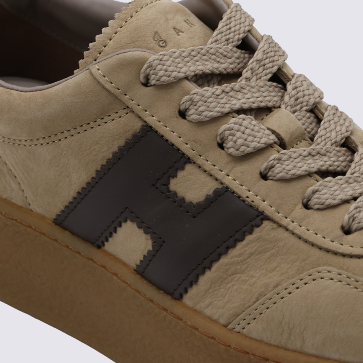 [Hogan] Sneakers FW26 HXW6980FB6TUIE0CP4