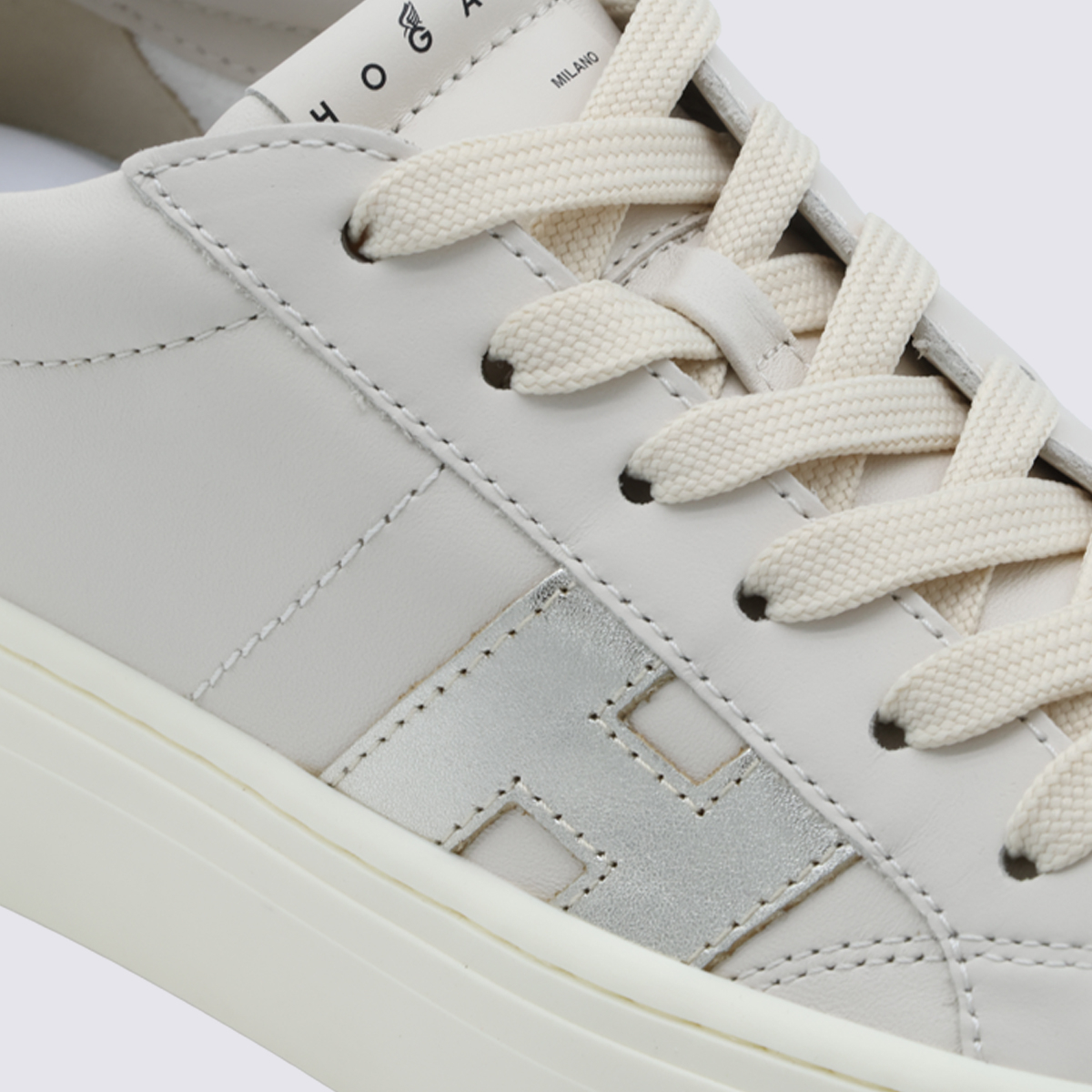 [Hogan] Sneakers FW26 HXW7050GB00V1L022E
