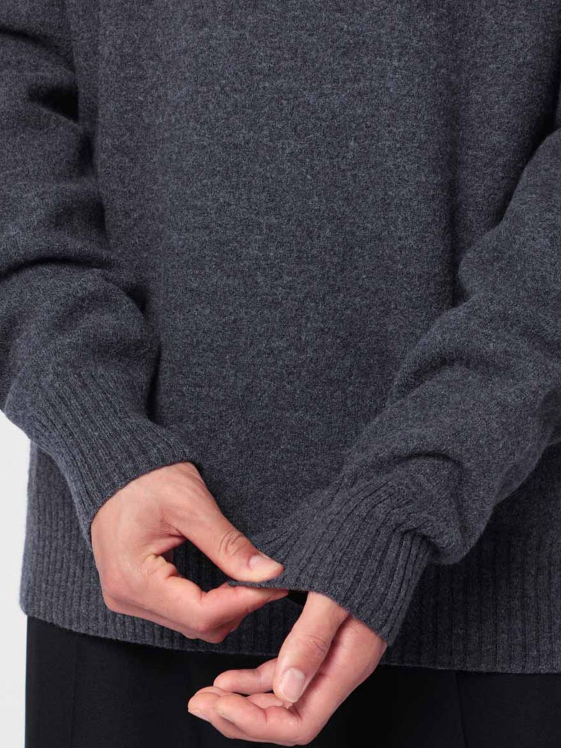 [Jil Sander] Knitwear SS26 J22GP0224J14603 032