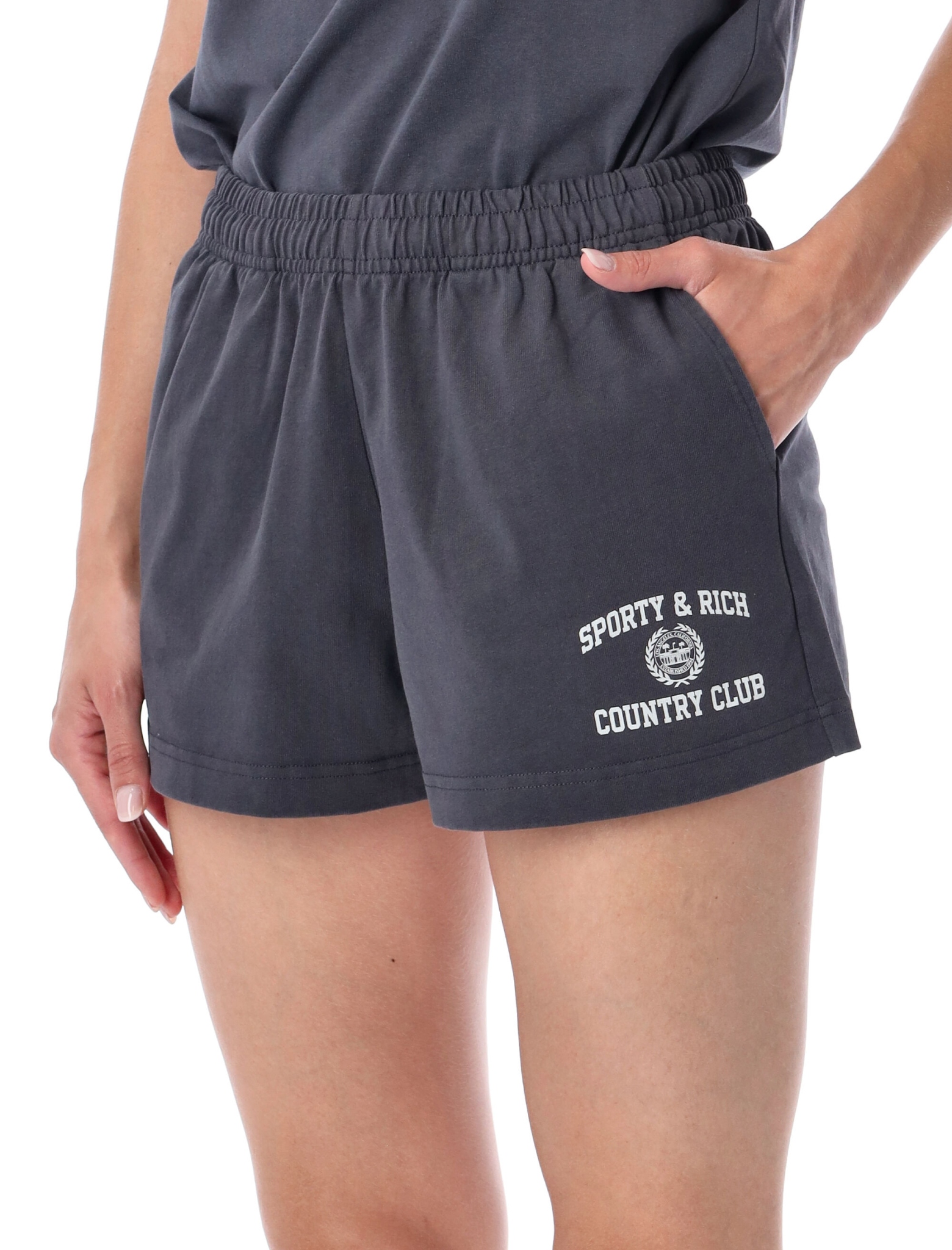 [SPORTY & RICH] Shorts FW26 SH037711218GY254033