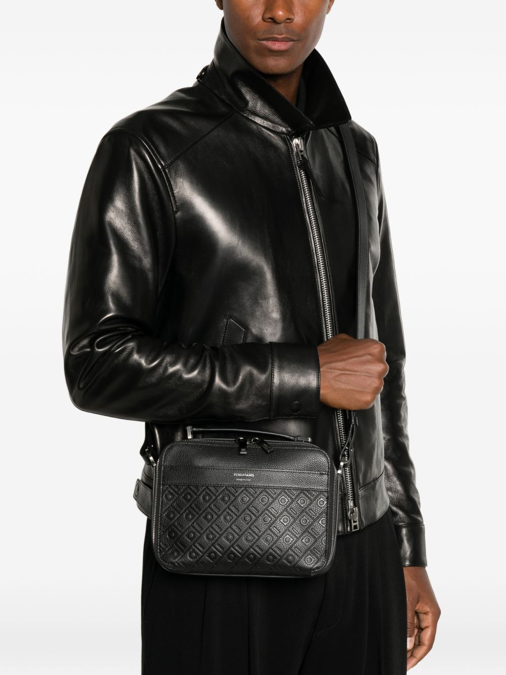 [Salvatore Ferragamo] Shoulder bag FW26 241931794098001