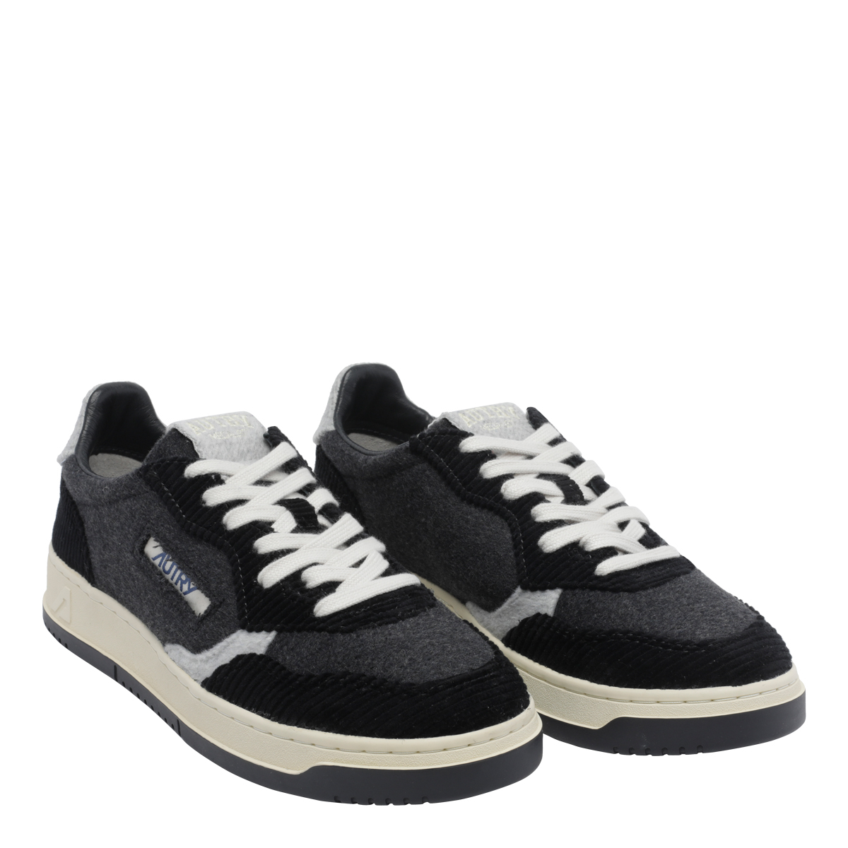 [AUTRY] Sneakers FW26 AULMV104