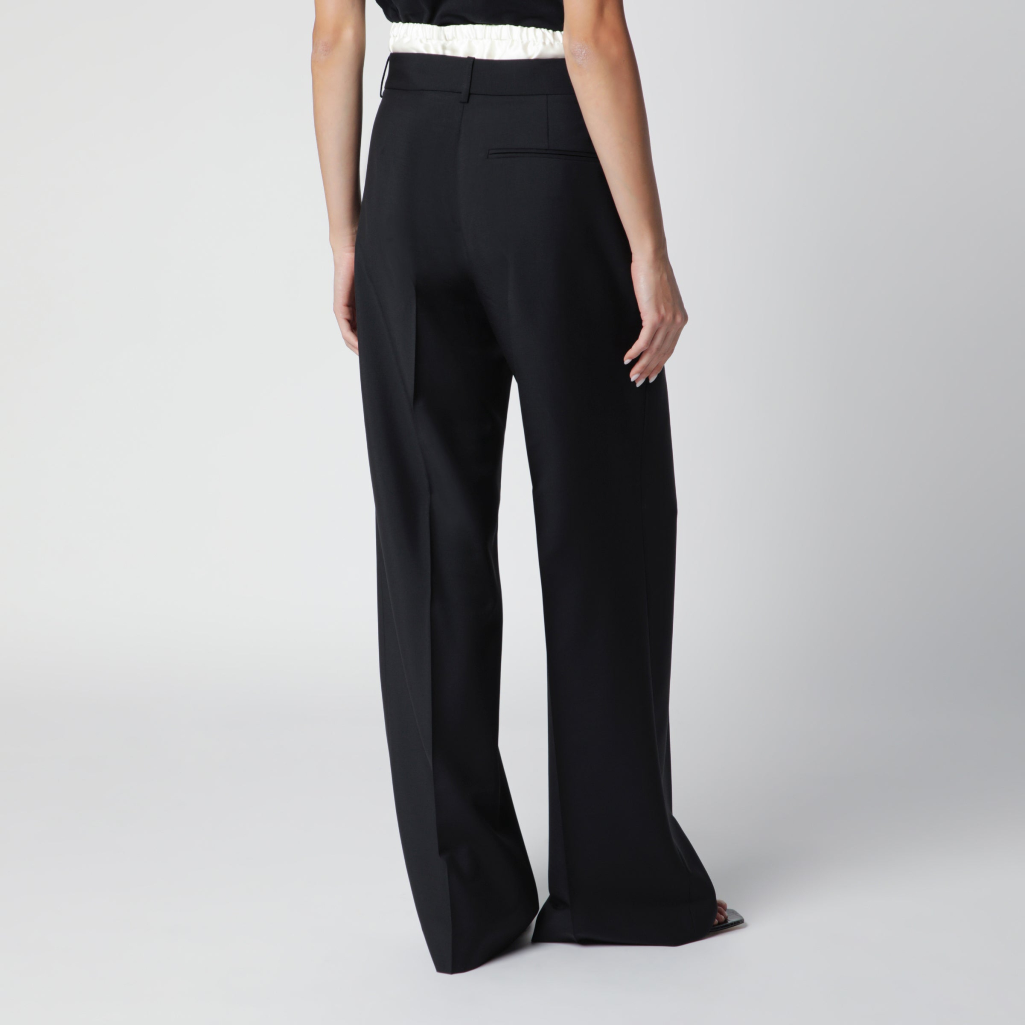 [ROHE] Trousers FW26 420-30-126WO