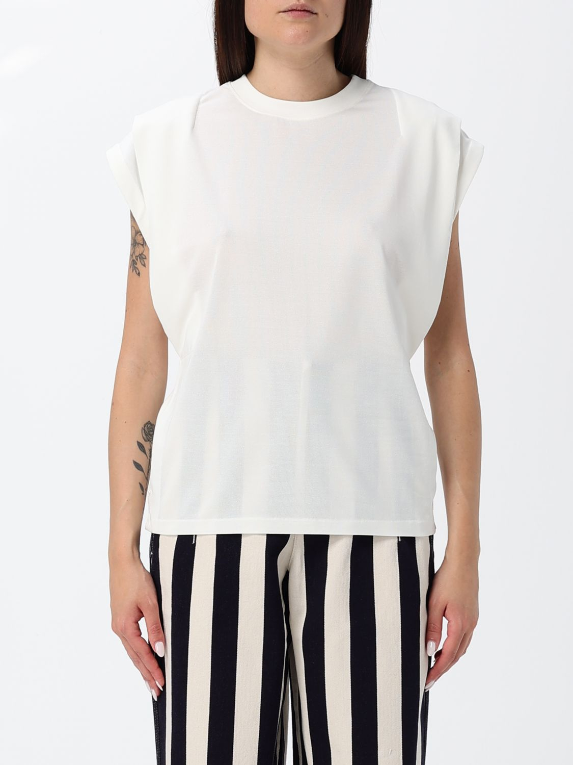 [JACQUEMUS] T-shirts Sleeveless SS26 26ETSW00591AJ00254 100
