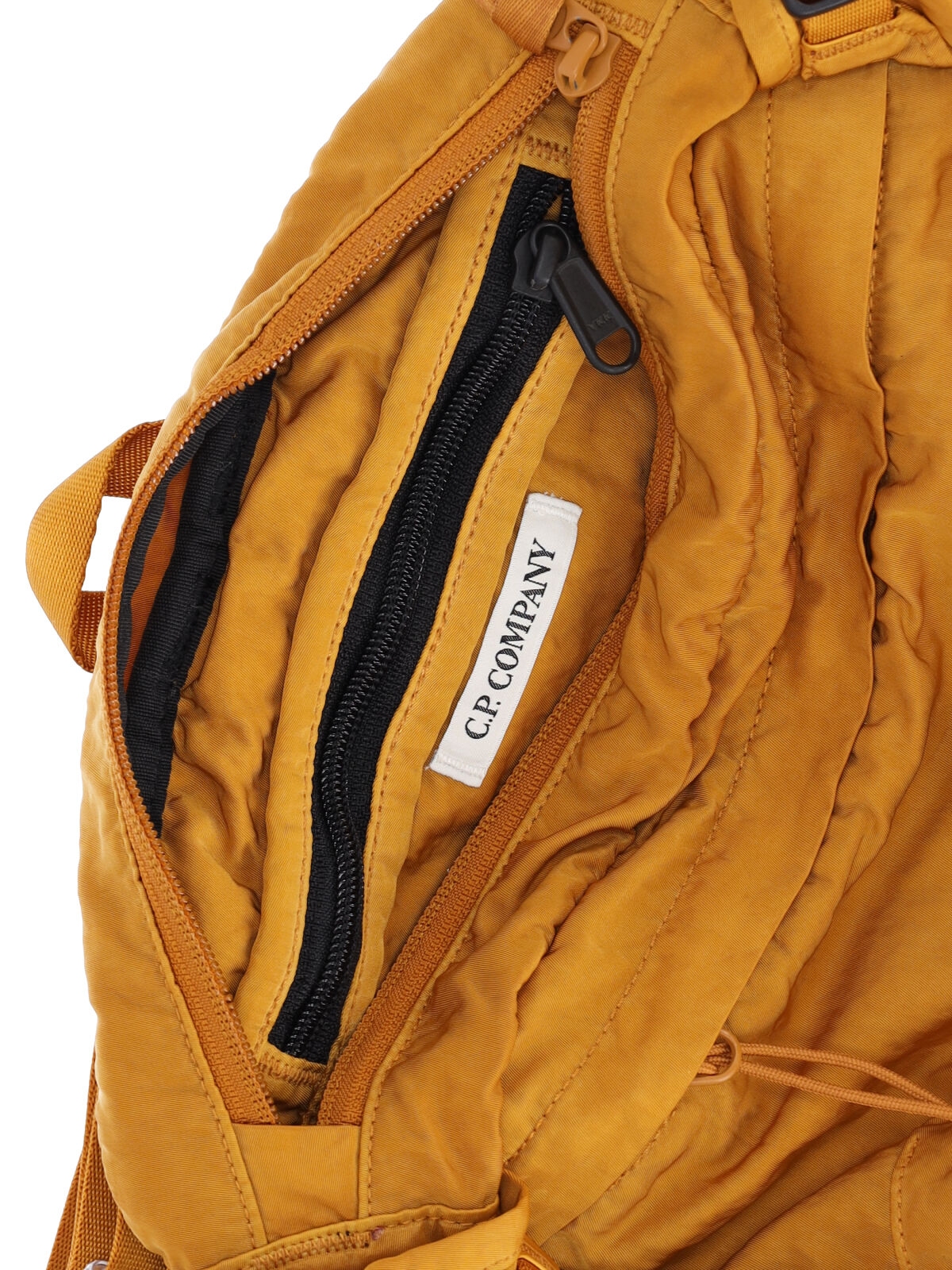 [C . P . COMPANY] Shoulder bag FW26 21CMAC734A 005269G232