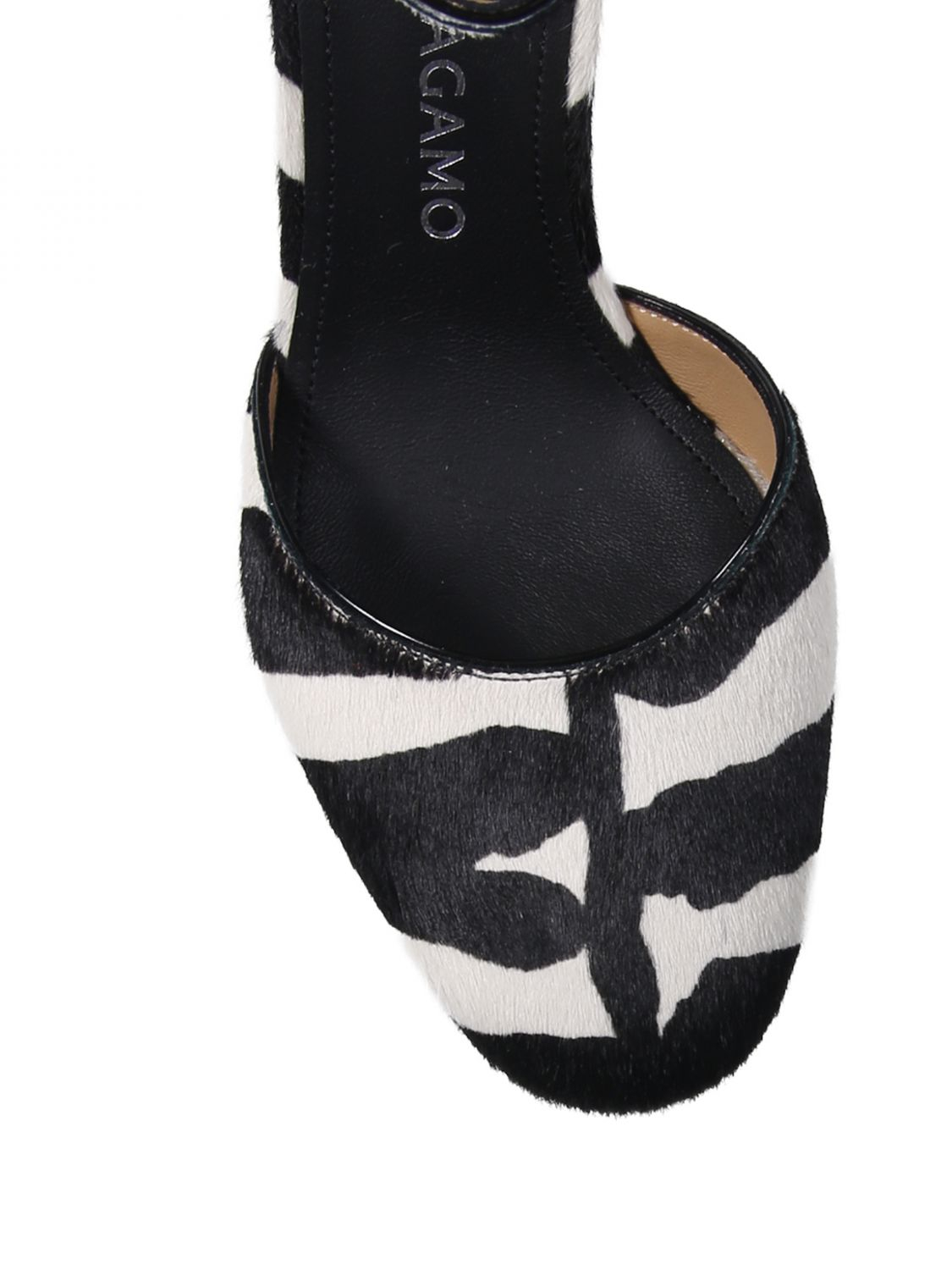 [Ferragamo] Pumps SS26 01L339 790826 001