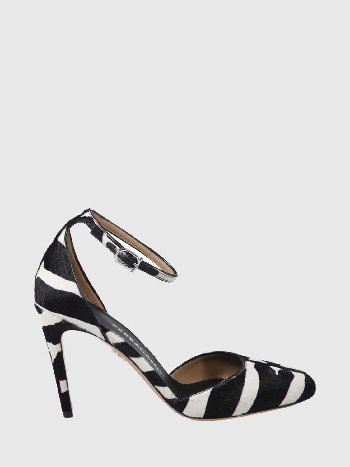 [Ferragamo] Pumps SS26 01L339 790826 001