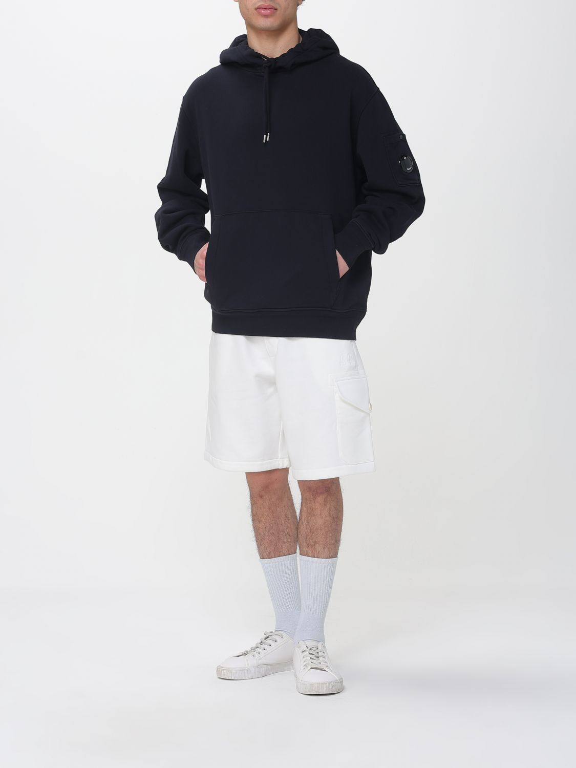[C.P. Company] Sweatshirt SS26 20CMSS037A110044G 888