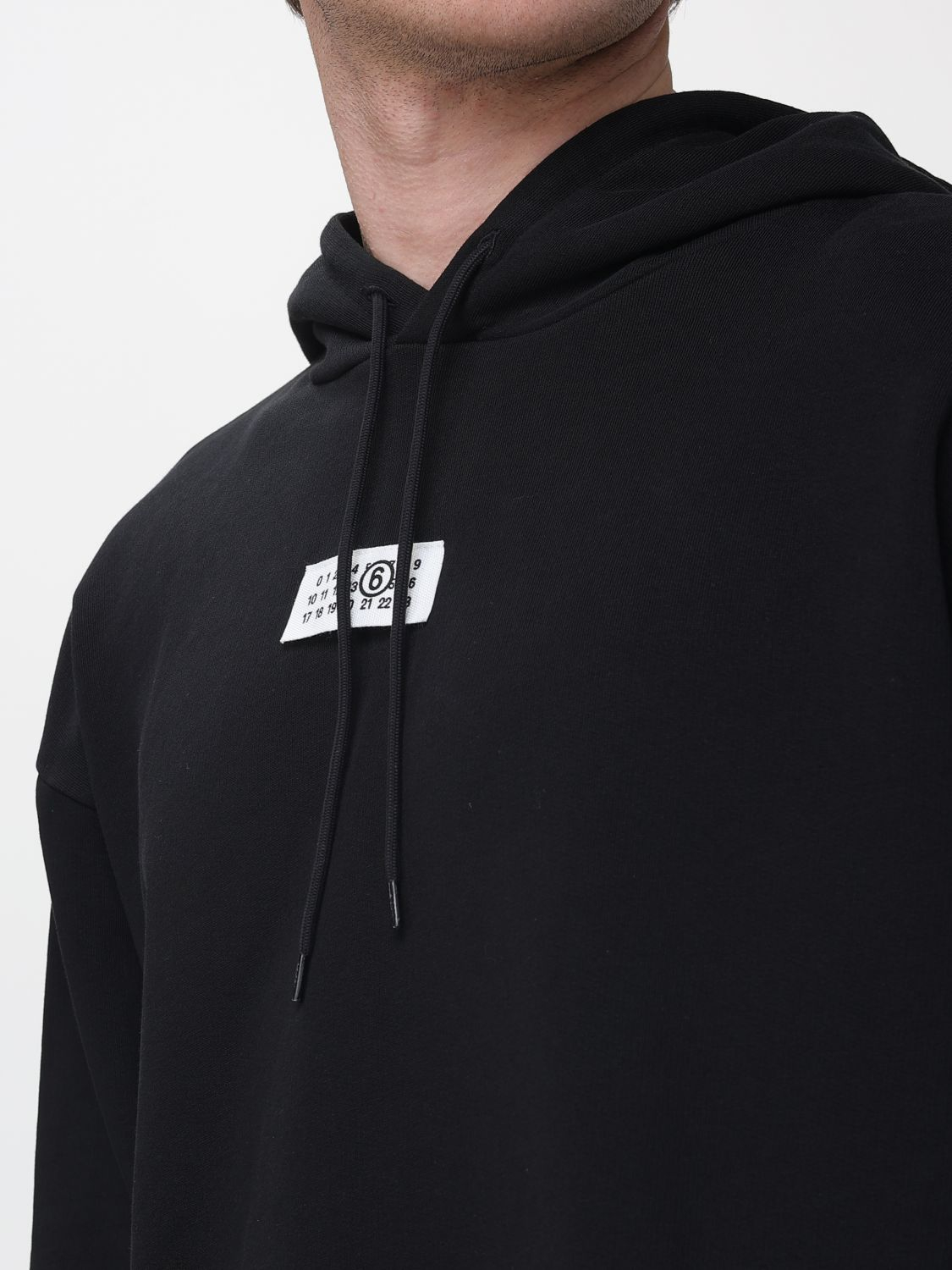 [MM6 Maison Margiela] Sweatshirt SS26 S52GU0235M25025 900