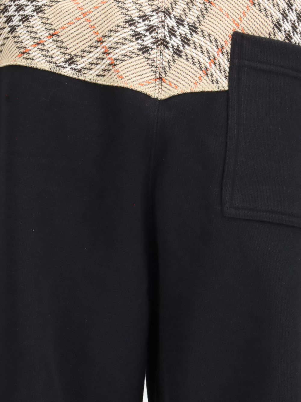 [Burberry] Trousers SS26 8119082X
