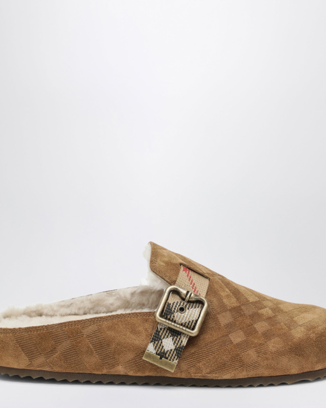 [Burberry] Sandals FW26 8127776176640