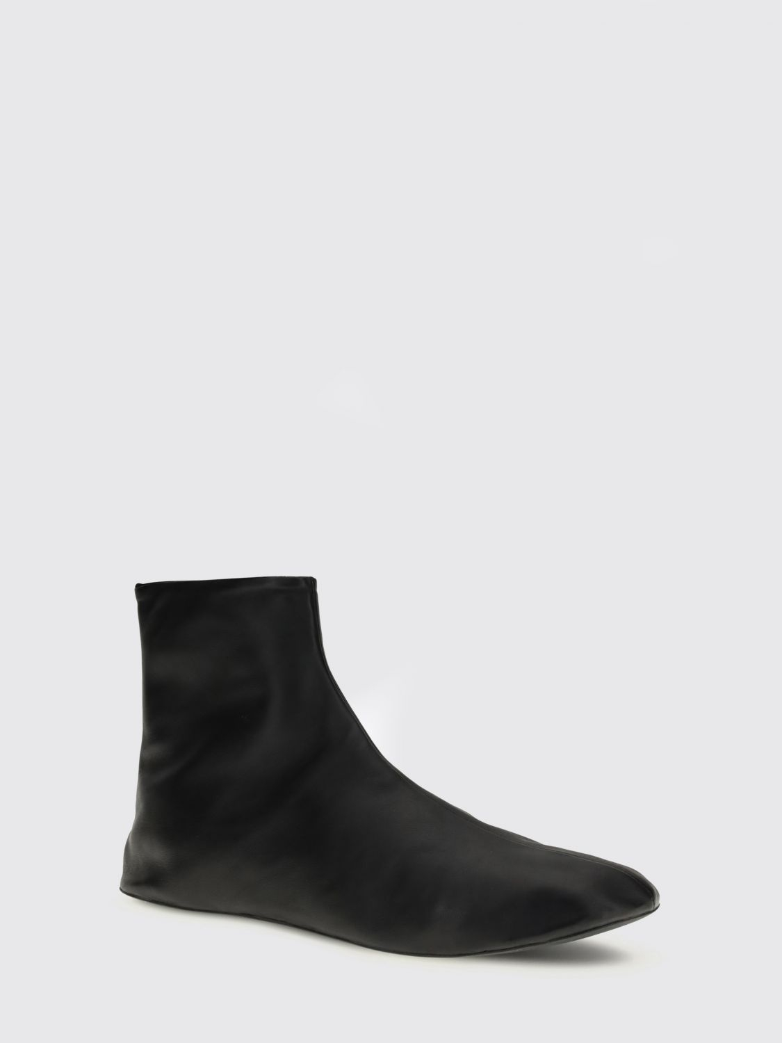 [THE ROW] Boots SS26 F1724N66SH02 BLK