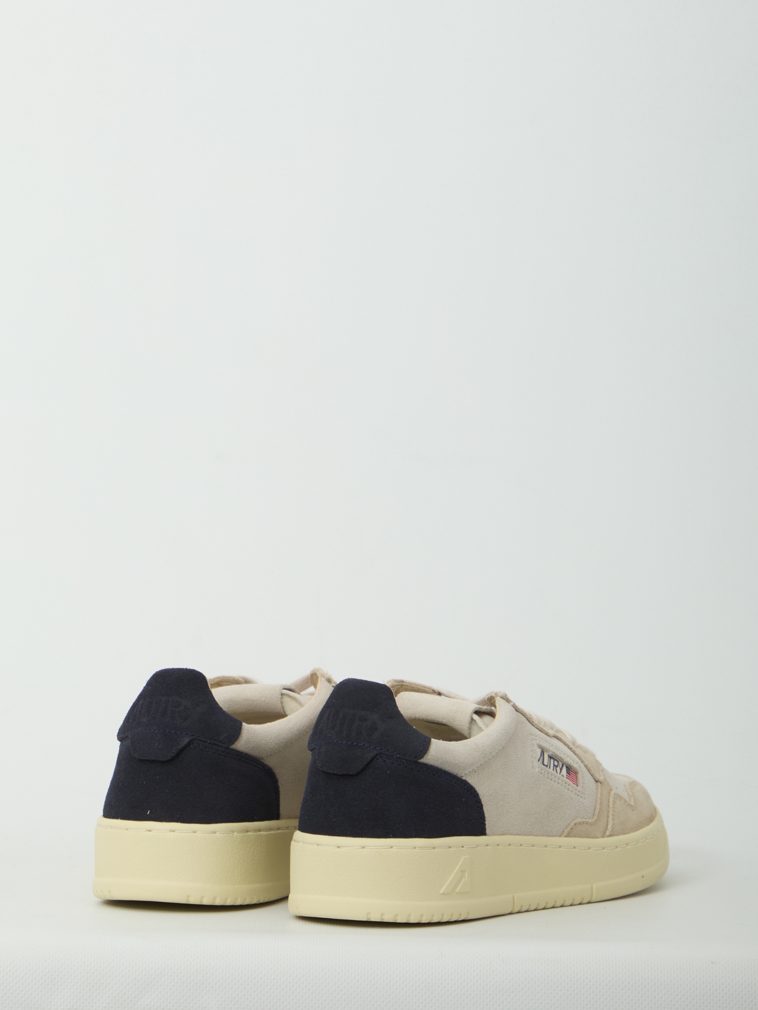 [AUTRY] Sneakers FW26 AULM_TS_29