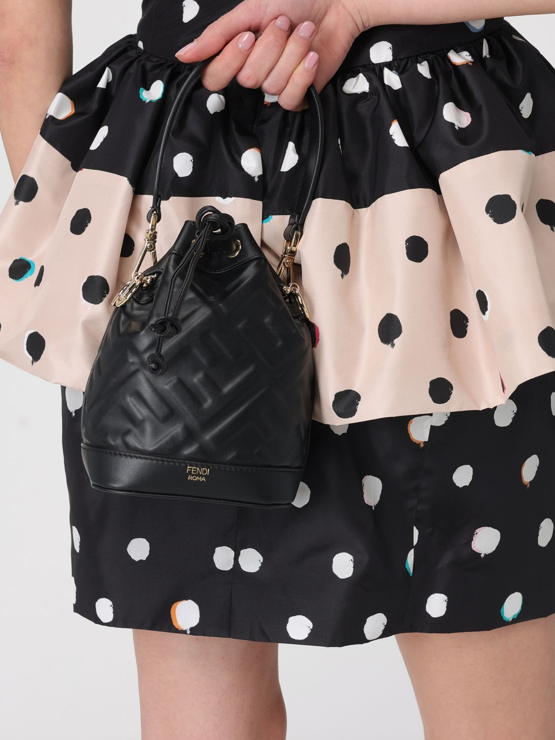 [Fendi] Shoulder bag SS26 8BS093ANWT F0KUR