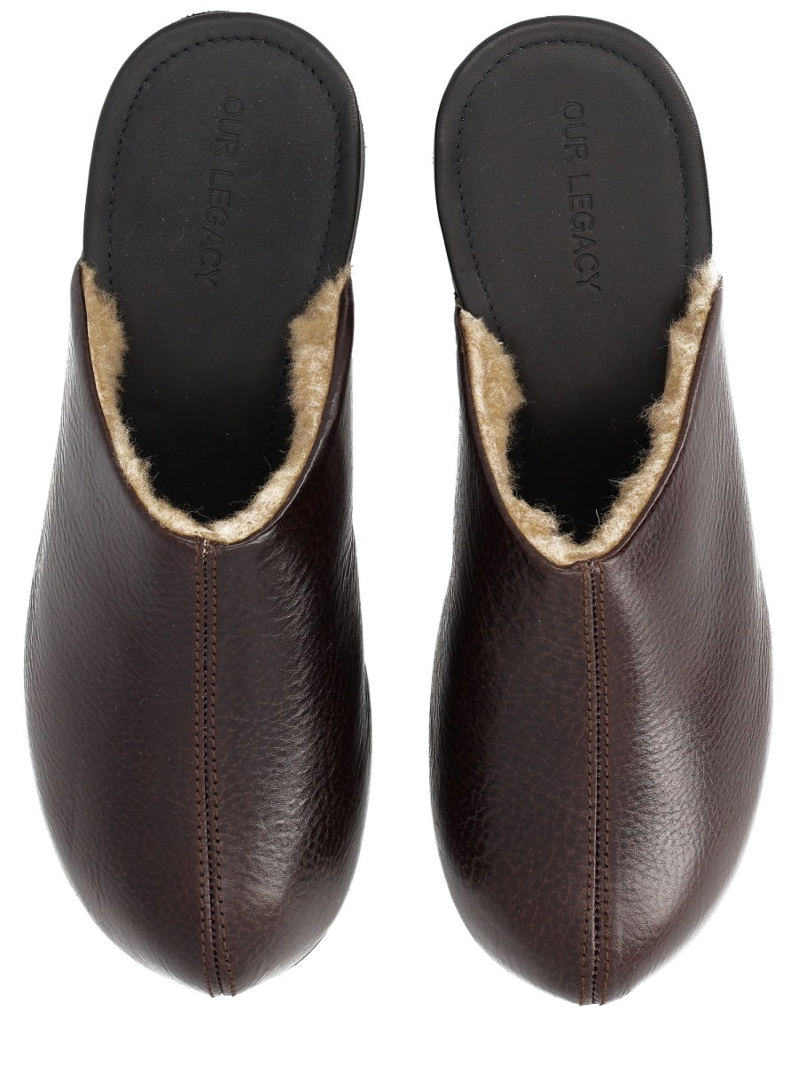 [Our Legacy] Mules FW25 A4257NDA_DEEPAMERICANOLEATHER