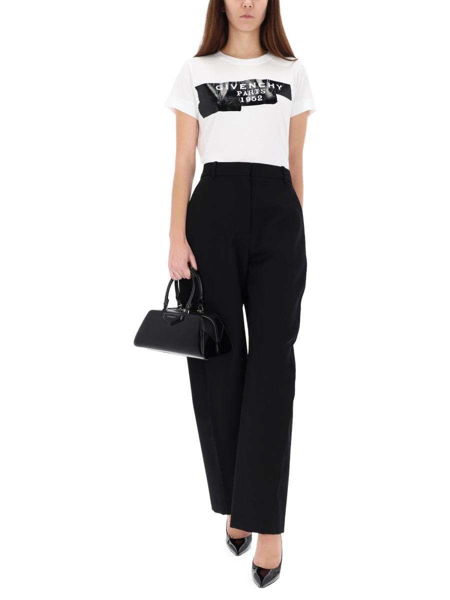 [Givenchy] T-shirts Short Sleeve FW25 BW70FJP78U_100