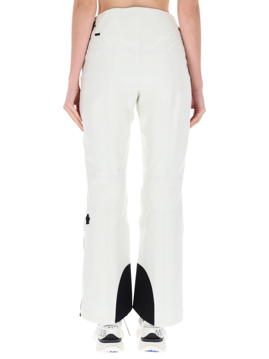 [MONCLER GRENOBLE] Trousers FW25 2G00008_597MO036