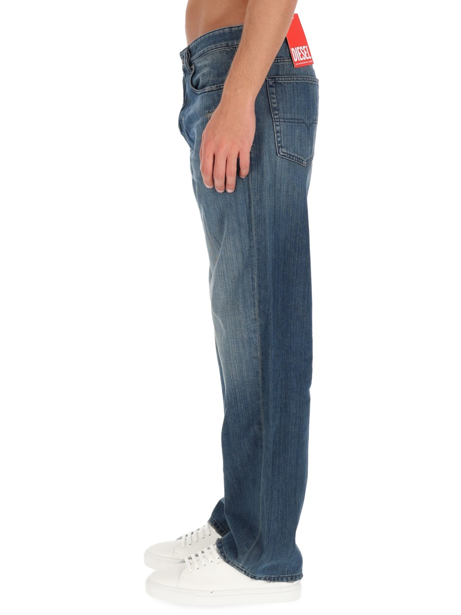 [Diesel] Jeans FW25 A11598_09M0901