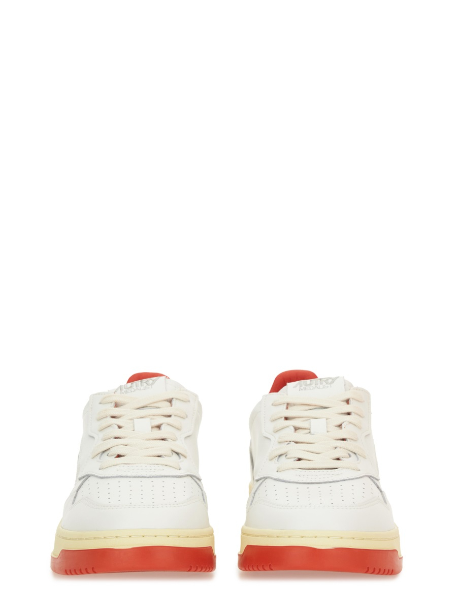 [AUTRY X MAISON KITSUNÉ] Sneakers FW25 AULW_MK02