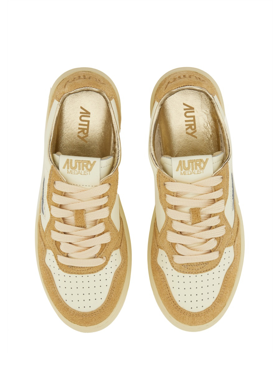 [AUTRY] Sneakers FW25 AULW_TA03