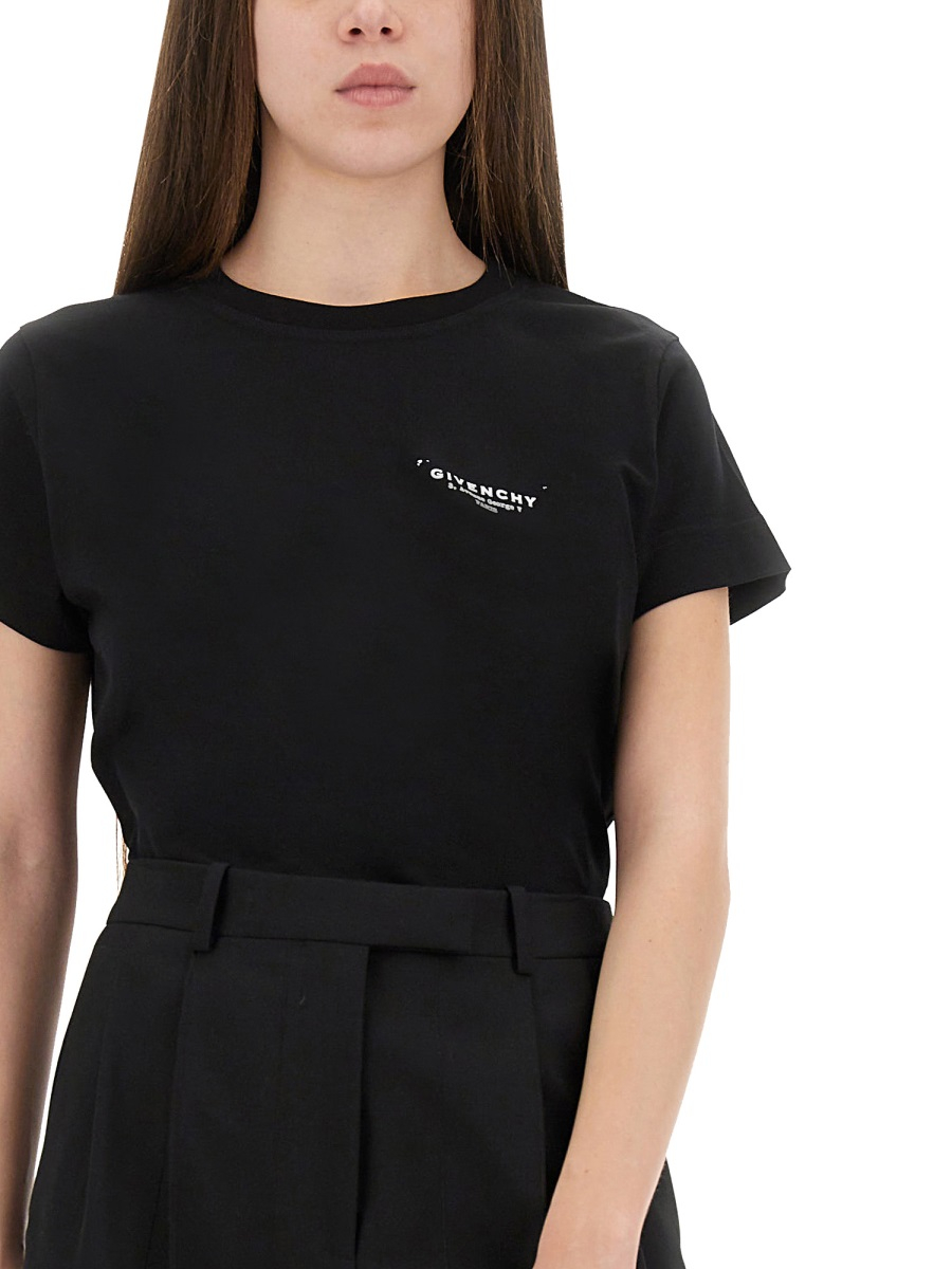 [Givenchy] T-shirts Short Sleeve FW25 BW70FJP75N_001