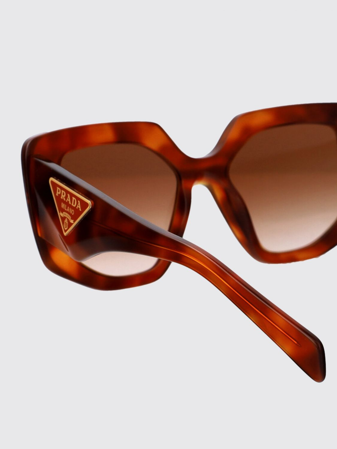 [Prada] Sunglasses SS26 0PR14ZS 18R70E