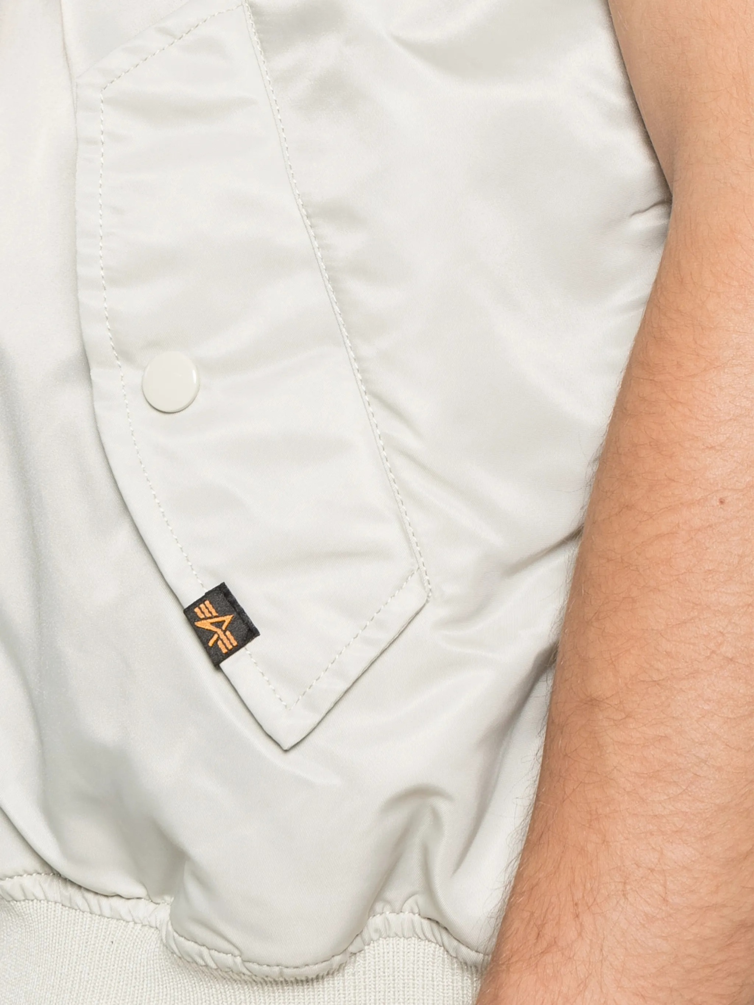 [ALPHA INDUSTRIES] Vest SS26 SS156146