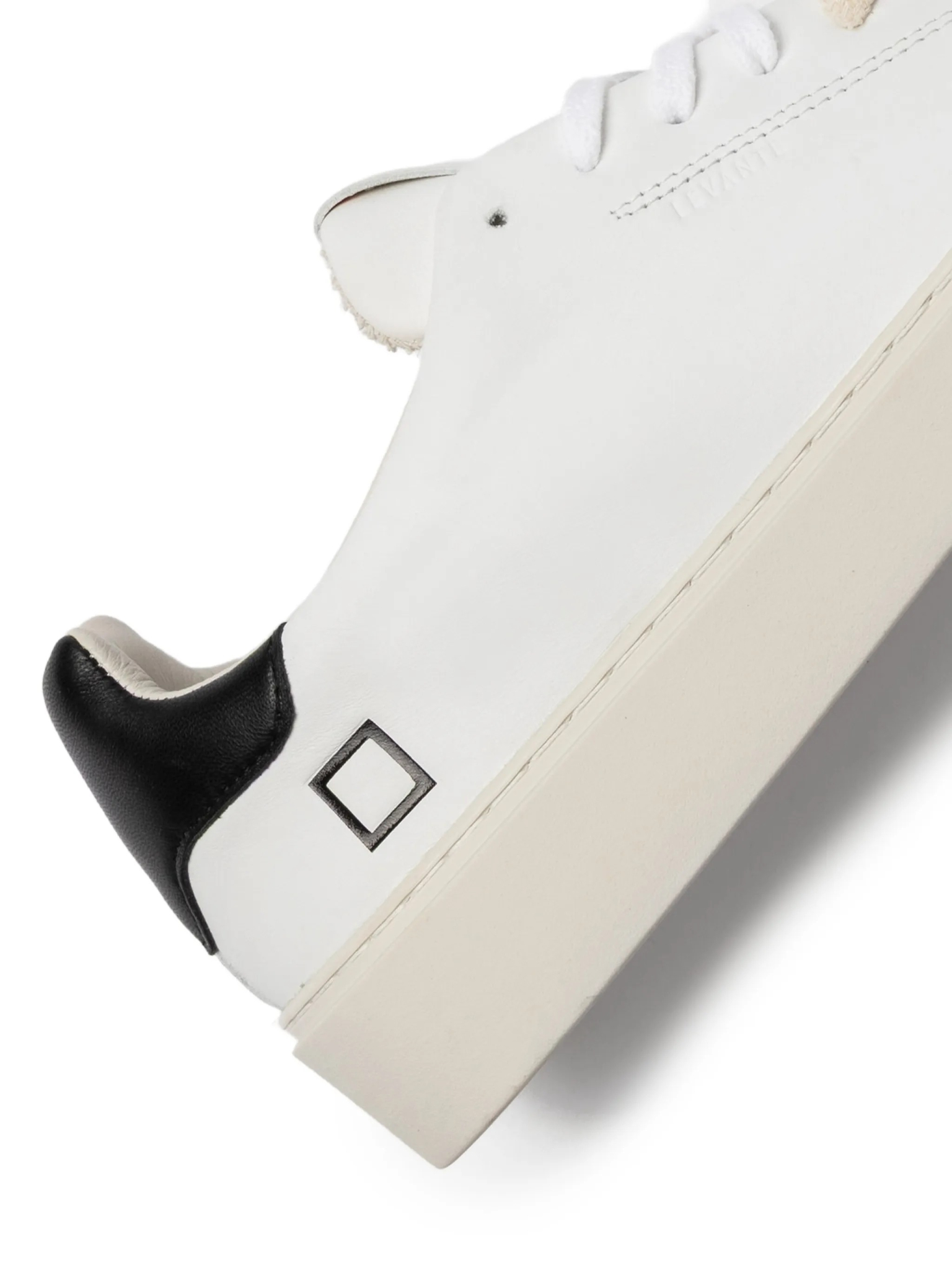 [D.A.T.E.] Sneakers SS26 M441LVCAWB