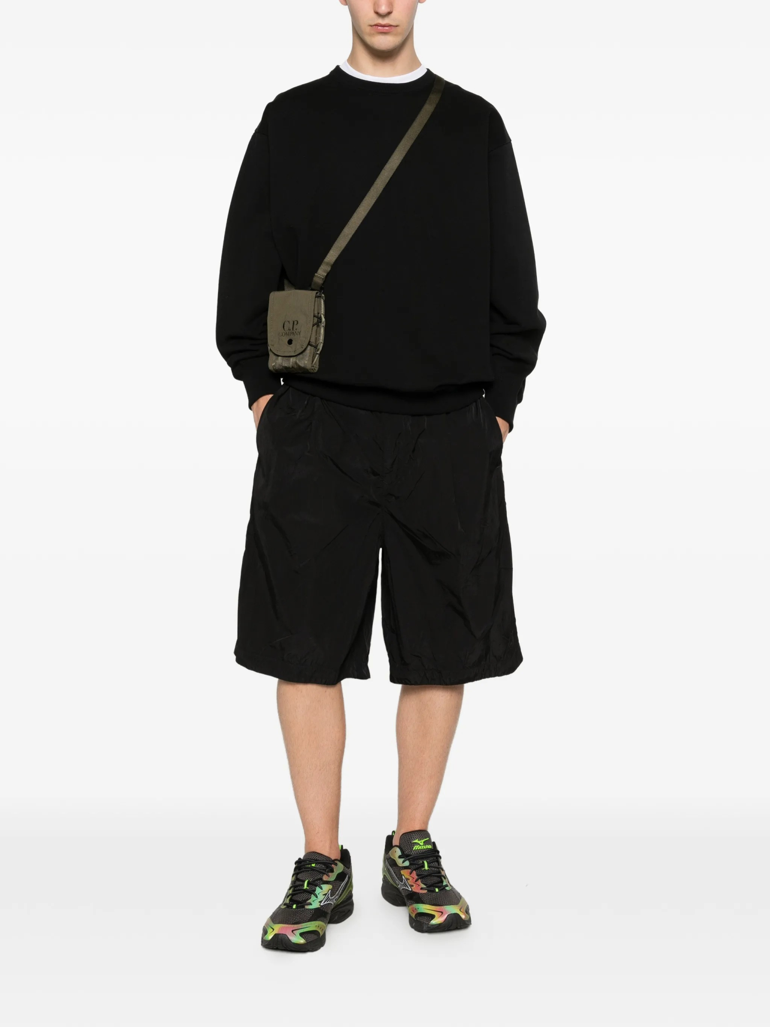 [C.P.COMPANY] Shorts SS26 20CMBE276A005904G