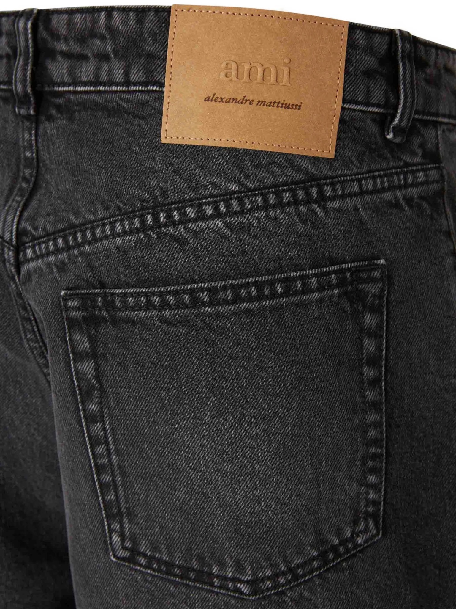 [Ami Paris] Shorts SS26 HSO838DE0124