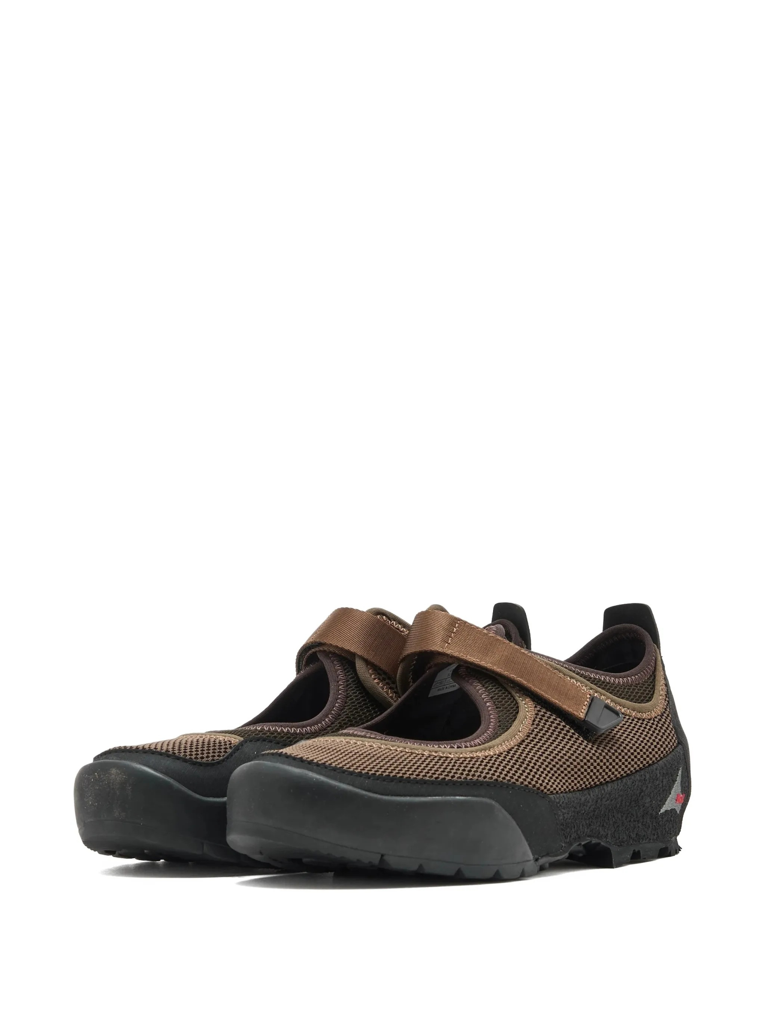 [Roa] Sneakers SS26 YBUW108LE08