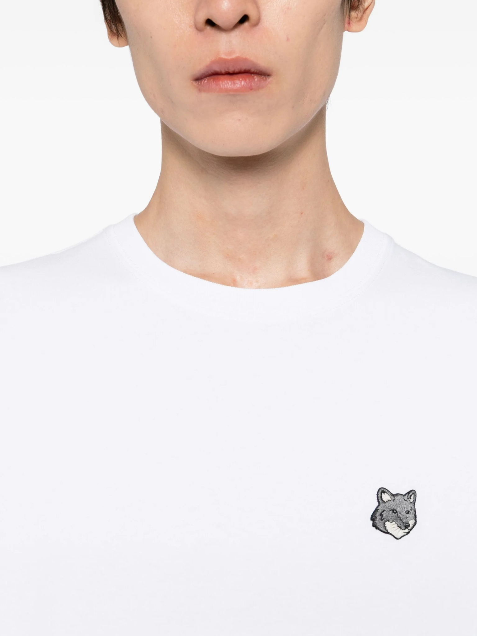 [MAISON KITSUNE] T-shirts Short Sleeve SS26 PM00108KJ7025