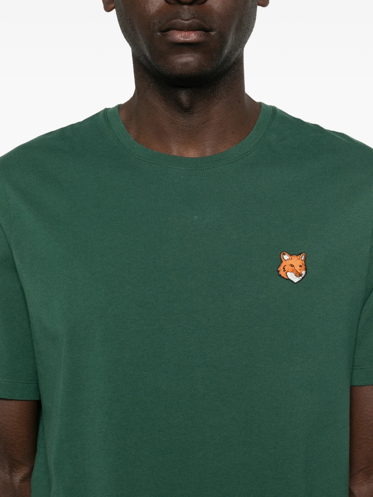 [MAISON KITSUNE] T-shirts Short Sleeve SS26 PM00107KJ7026