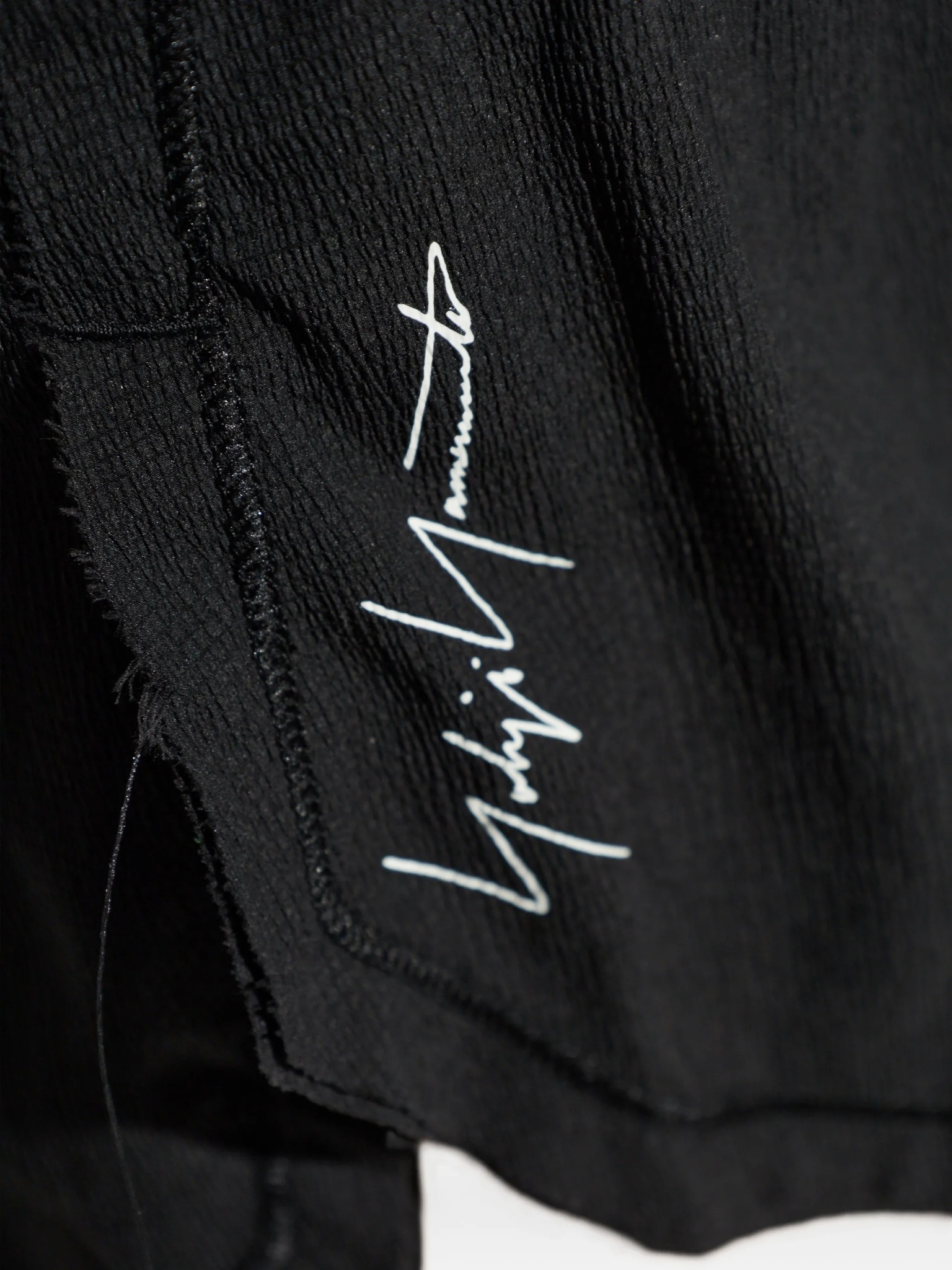 [Y-3] Shorts SS26 KF1112