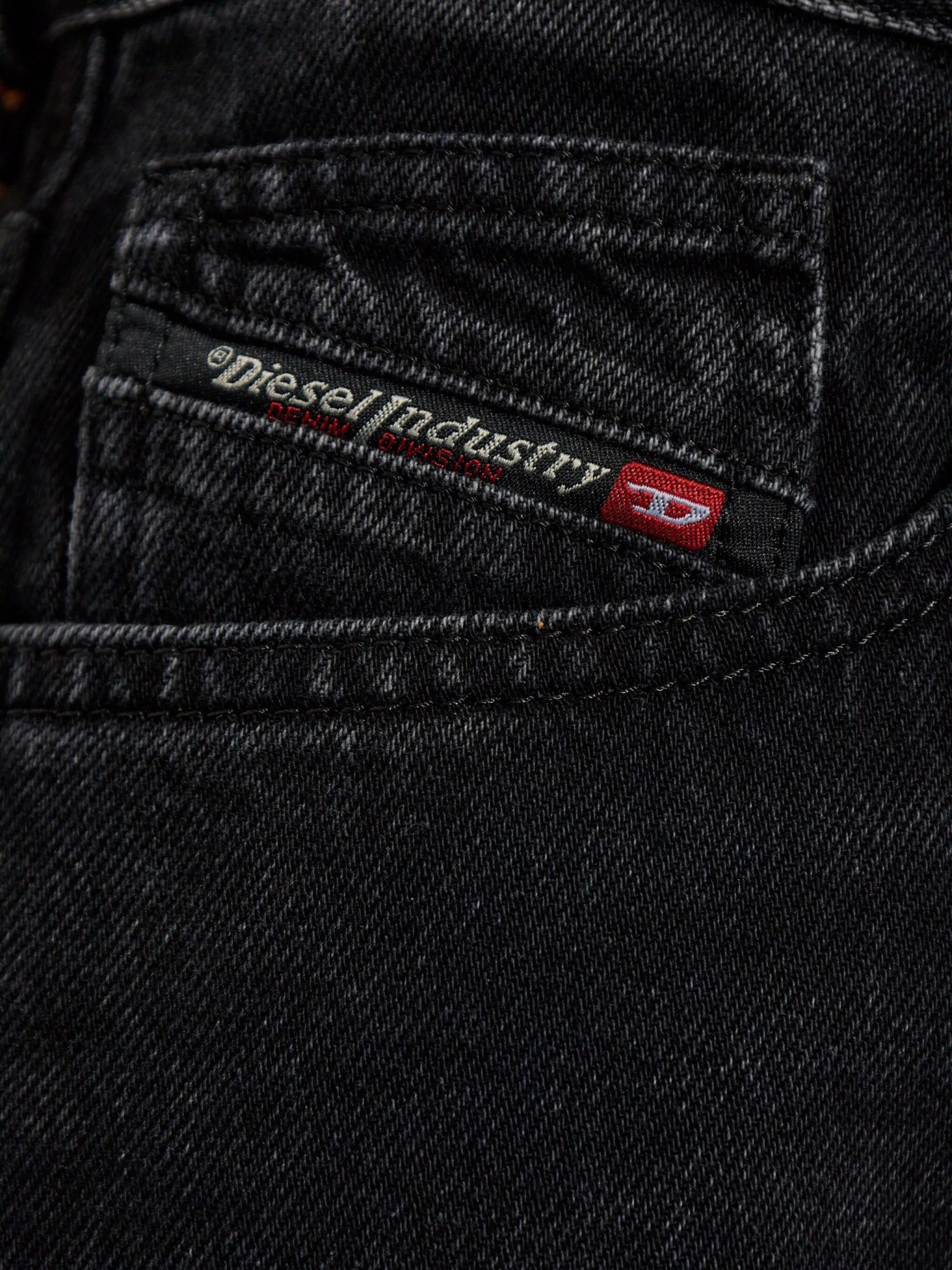[Diesel] Jeans SS26 A0692609P09