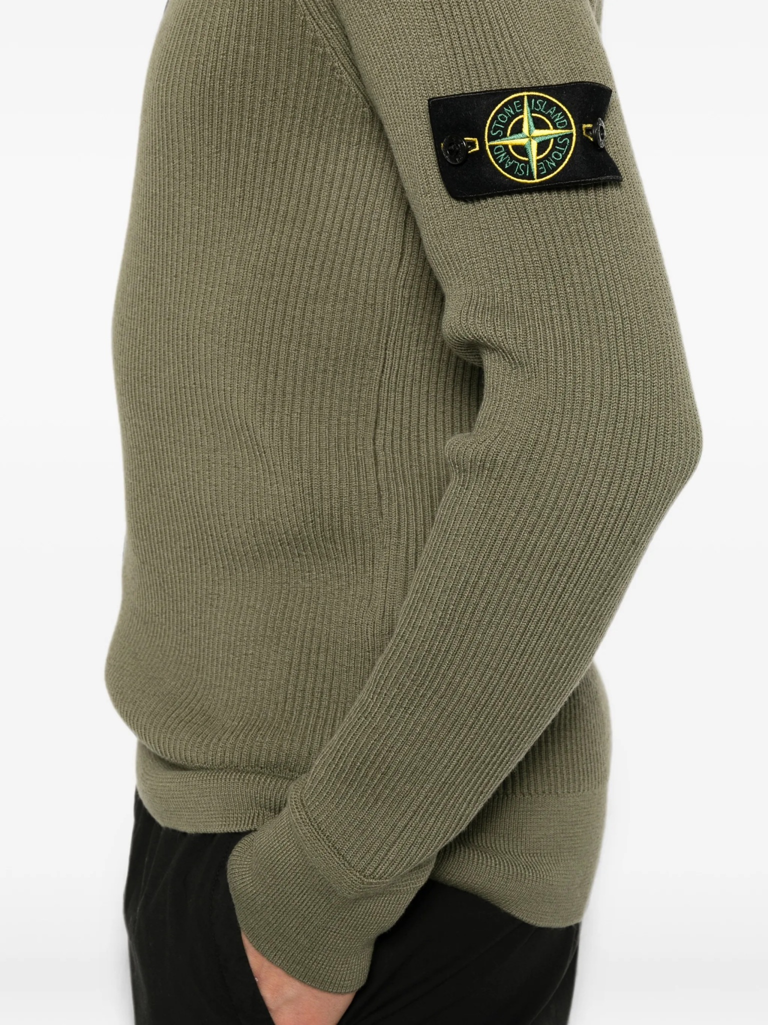 [Stone Island] Knitwear FW26 L2S155100053S00C2