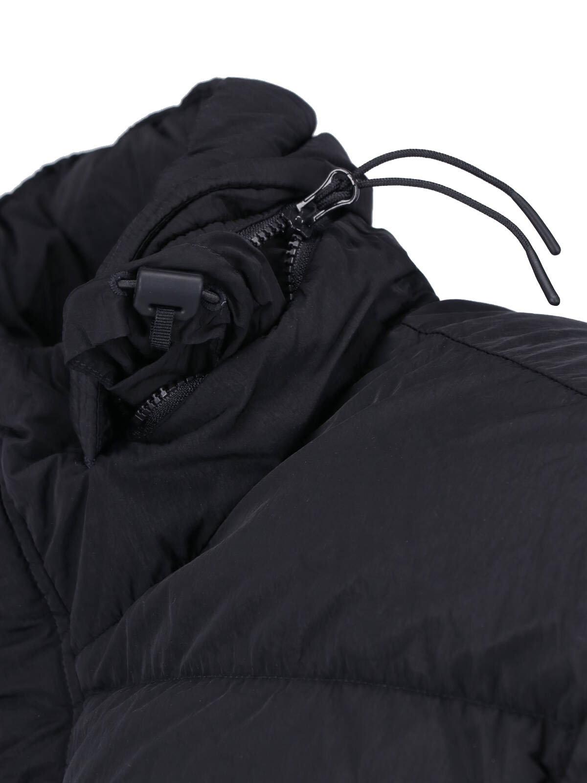 [C . P . COMPANY] Down Jacket FW26 21CMOW012A 005904G999