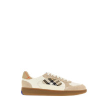 [Burberry] Sneakers FW26 8127510 B5220