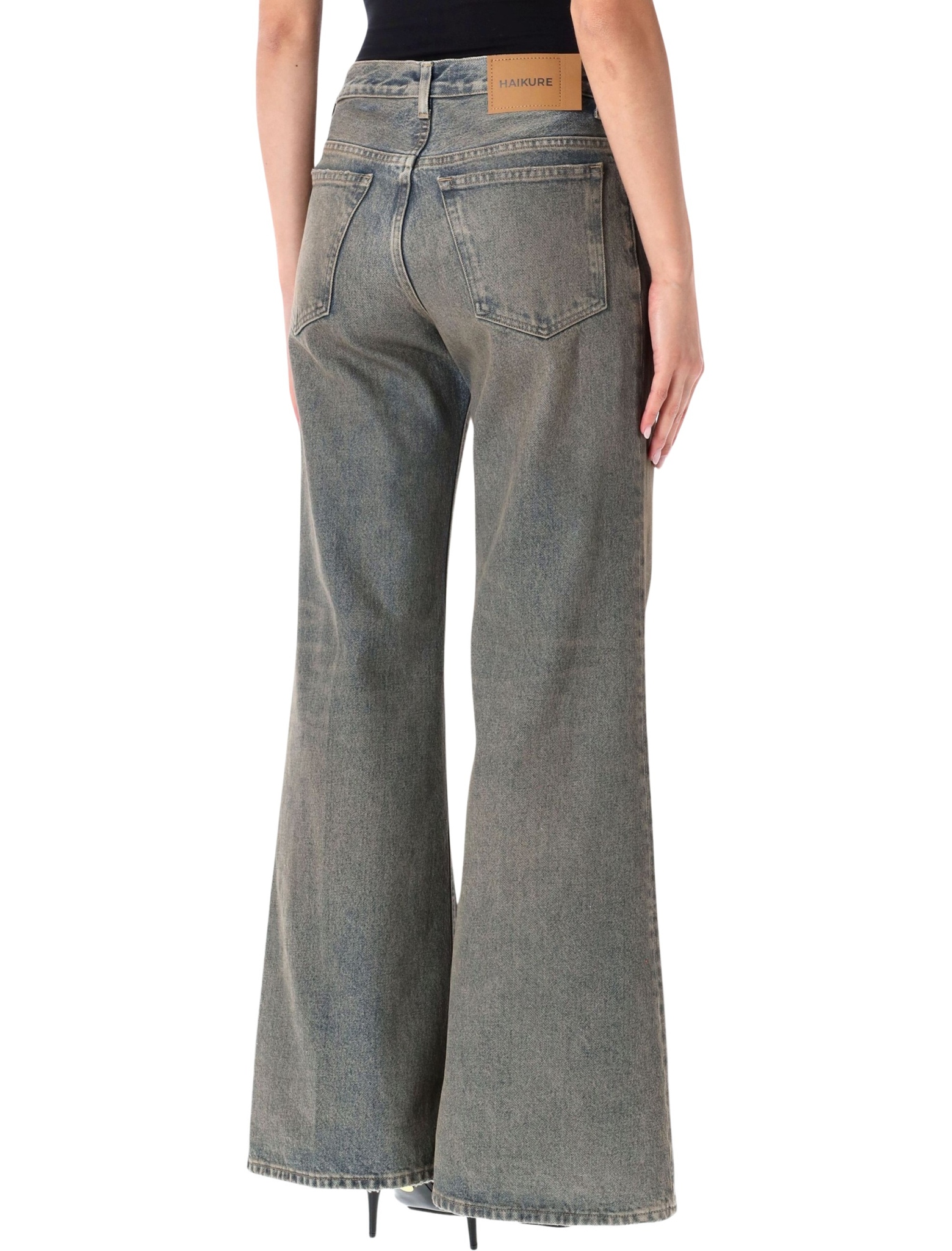 [HAIKURE] Jeans FW26 HEW03373DF106L0940