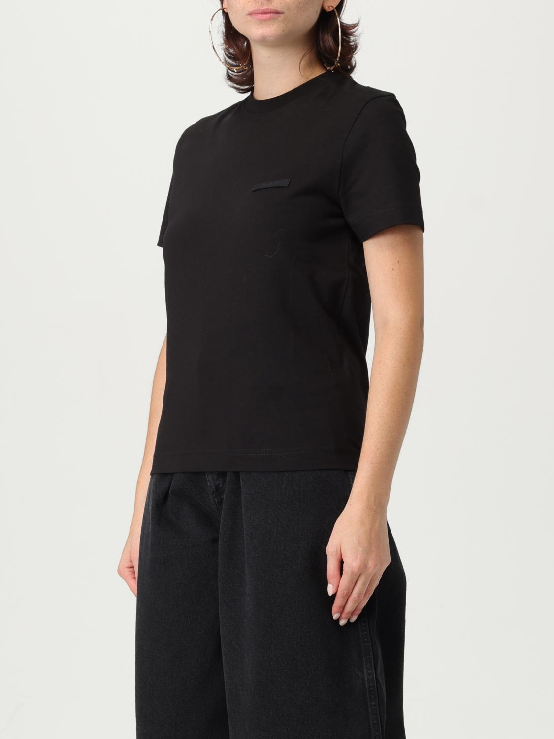 [JACQUEMUS] T-shirts Short Sleeve SS26 TSW00550AJ00029 990