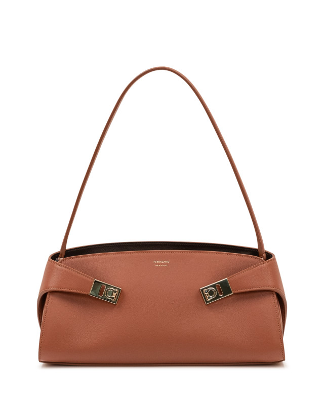 [Ferragamo] Shoulder bag FW26 21A712 795365