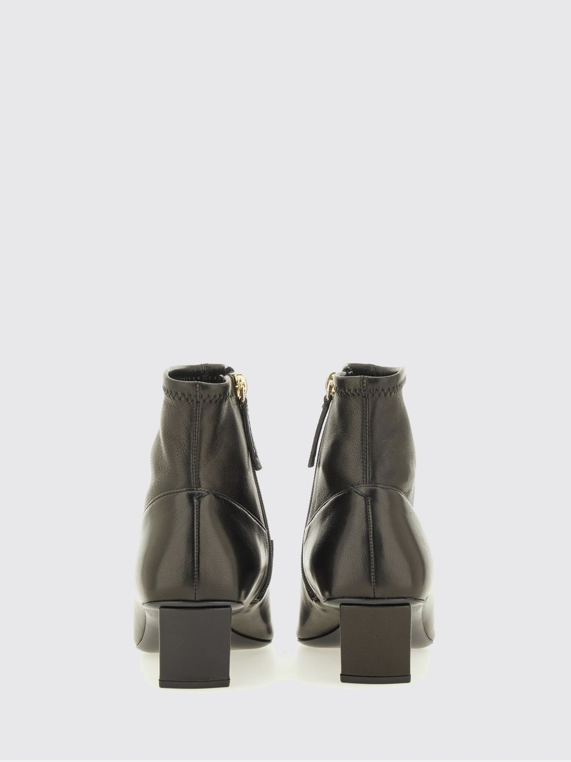 [Roger Vivier] Boots FW25 RVW00625610QG0 9999